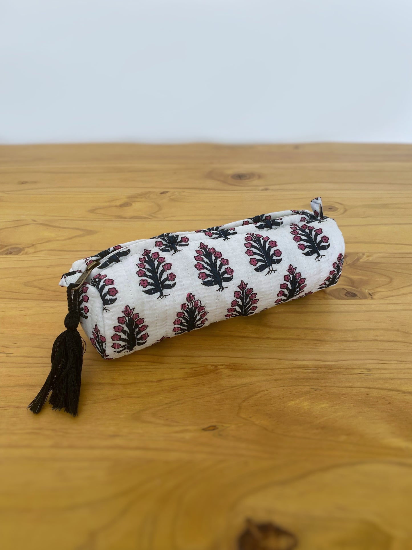 JUEGO DE TRES NECESERES ESTAMPADO ROSALEDA